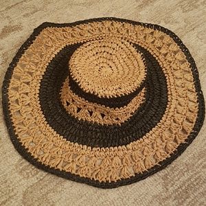 Free if bundled: Woven sunhat / shade hat from UO
